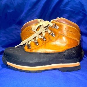 Kids Timberland Euro Hiker She’ll Toe Boots size 2.5Y